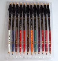 Набор из 12 двусторонних карандашей с точилкой