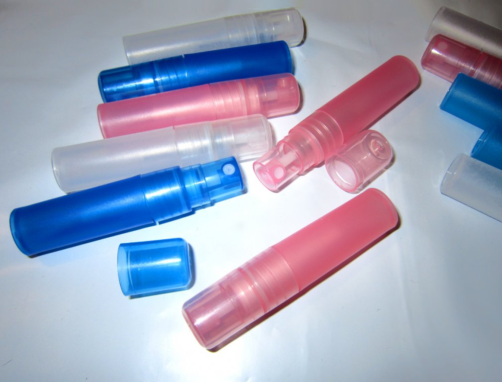 Атомайзеры для духов, флаконы для парфюмерии, фиолки пластиковые 5 мл 06
