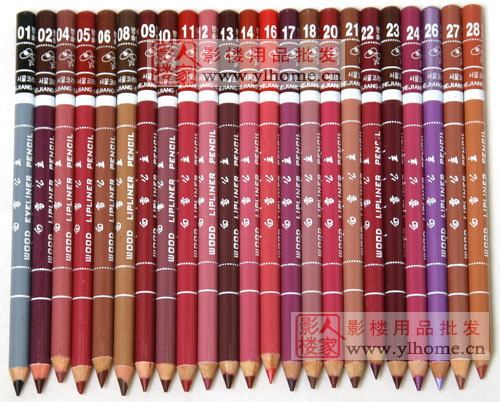 Контурные карандаши для губ разнообразных оттенков 02
