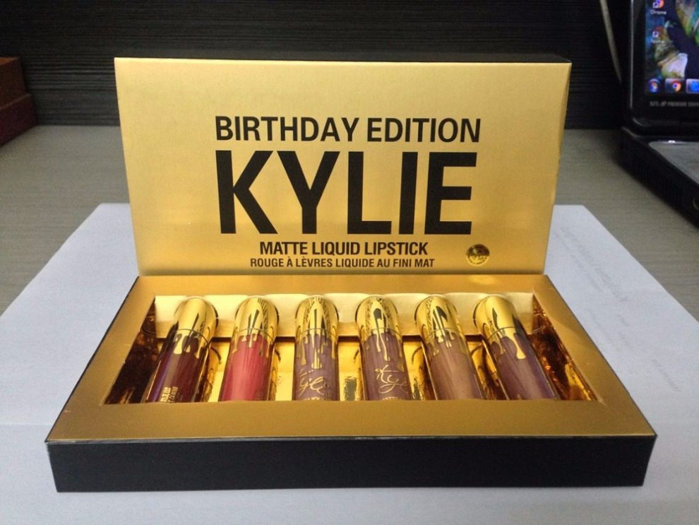 Лимитированный набор жидких матовых помад Kylie Birthday Edition 07